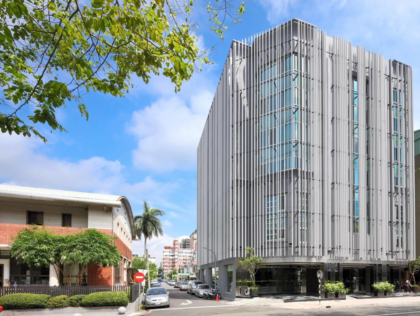 Hotelday Taichung Eksteriør billede