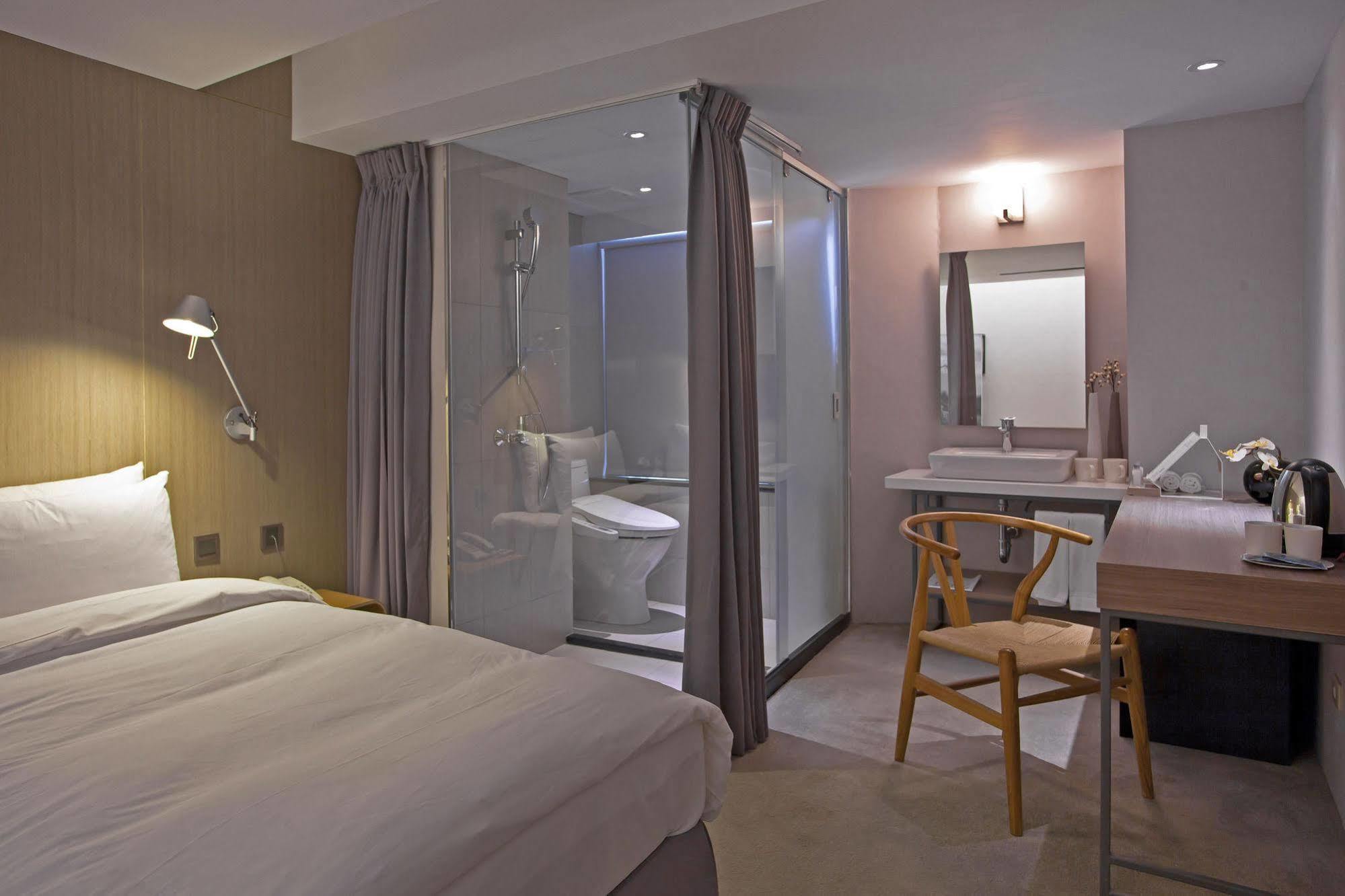 Hotelday Taichung Eksteriør billede